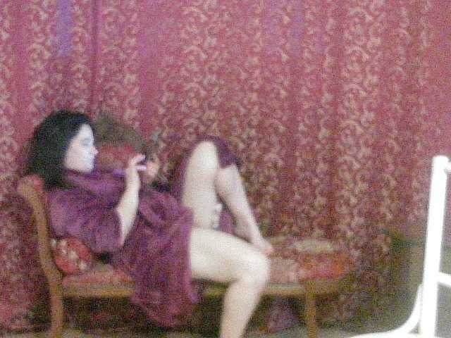 AmanelWhite live cam on BongaCams
