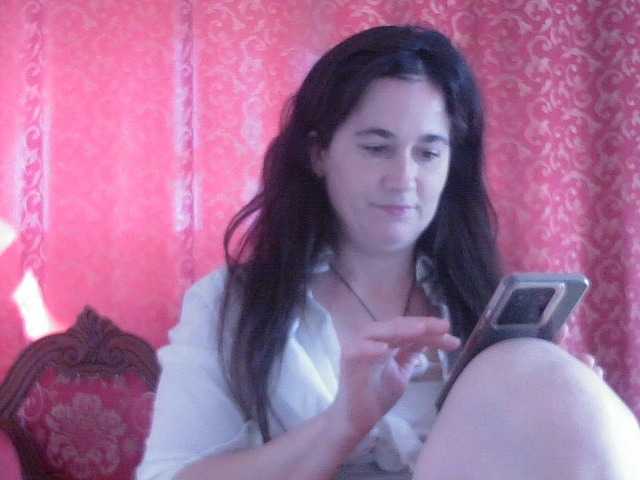 AmanelWhite live cam on BongaCams