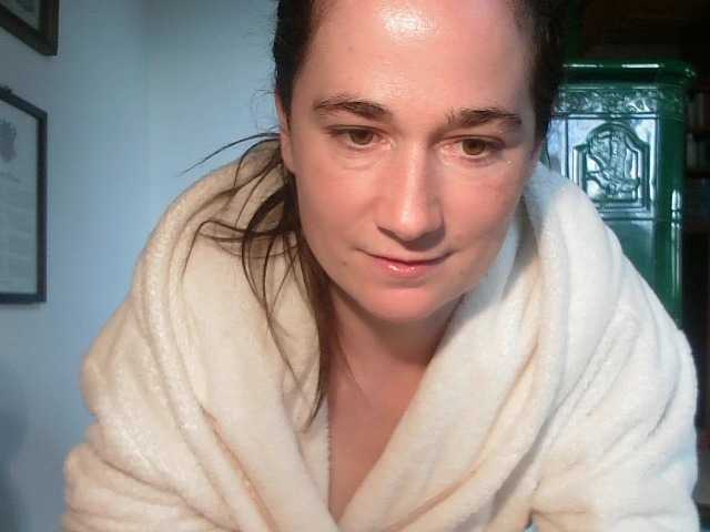 AmanelWhite live cam on BongaCams