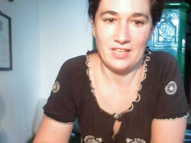 AmanelWhite live cam on BongaCams