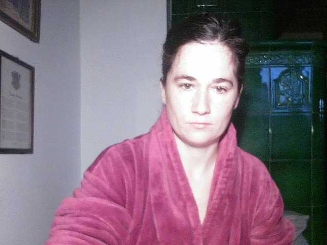 AmanelWhite live cam on BongaCams