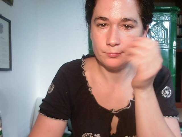 AmanelWhite live cam on BongaCams