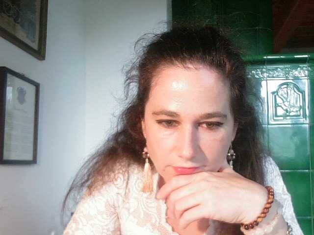 AmanelWhite live cam on BongaCams