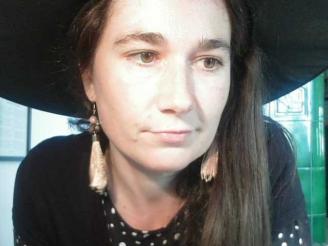 AmanelWhite live cam on BongaCams