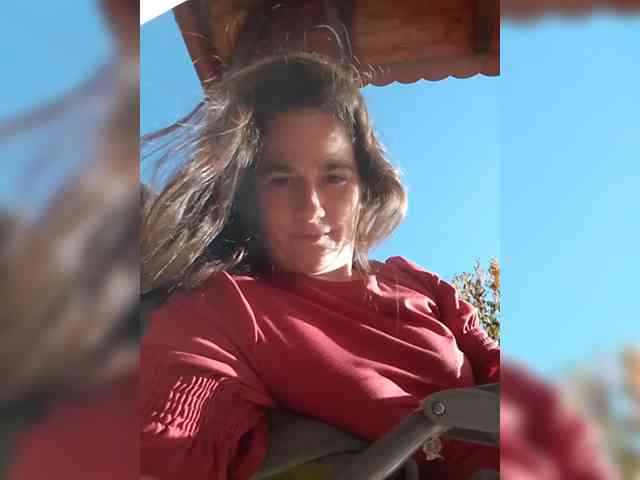 AmanelWhite