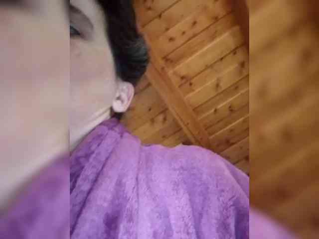 AmanelWhite AmanelWhite
