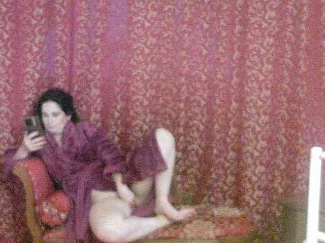 AmanelWhite's webcam live show