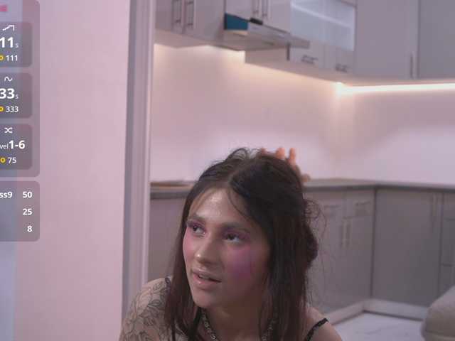 SaschaBloom, en directo ahora en BongaCams