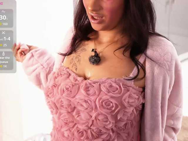 SaschaBloom live cam on BongaCams