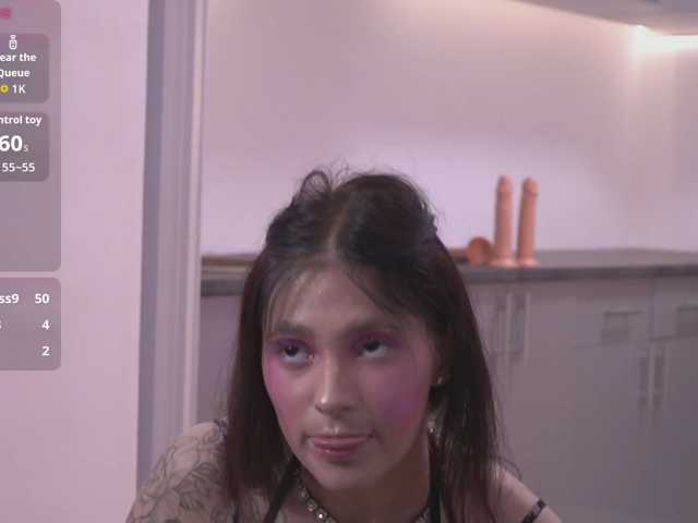 SaschaBloom, en directo ahora en BongaCams