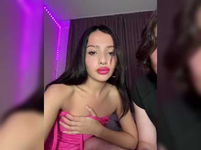 eethan Live Cam