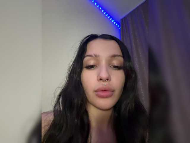eethan live cam