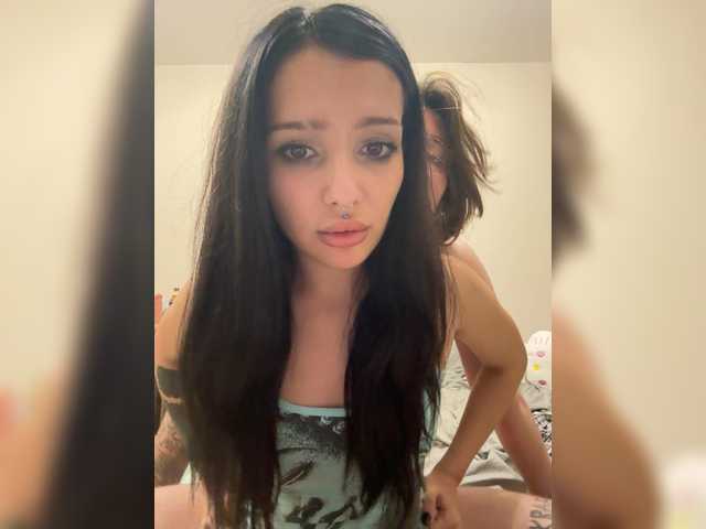 eethan live cam