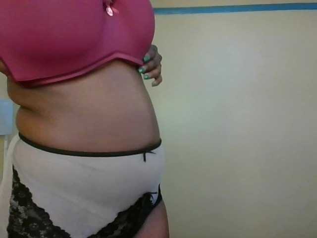 CandyBliss-1 live cam on BongaCams