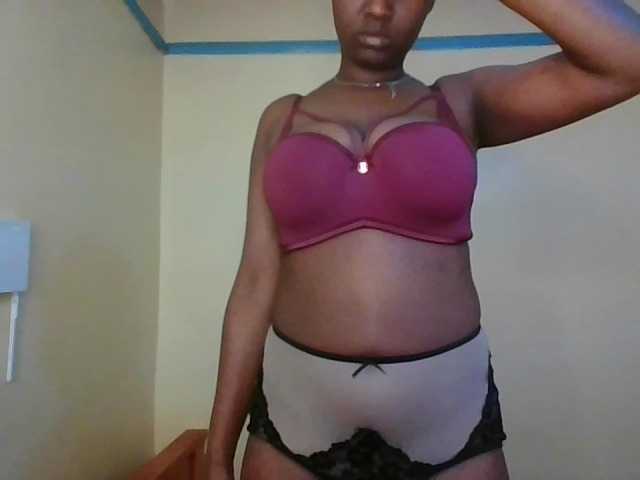 CandyBliss-1 live cam on BongaCams