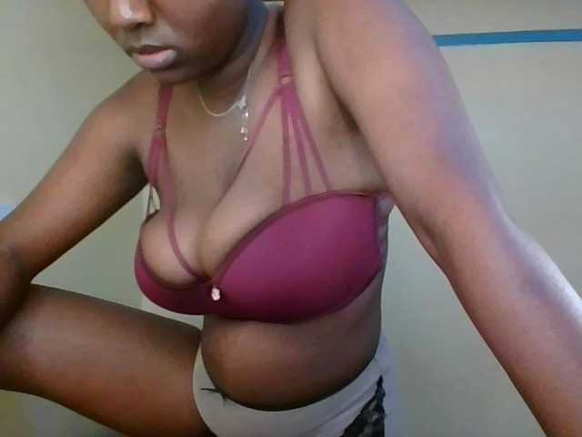 CandyBliss-1 live cam on BongaCams