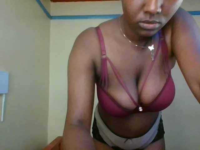 CandyBliss-1 live cam preview