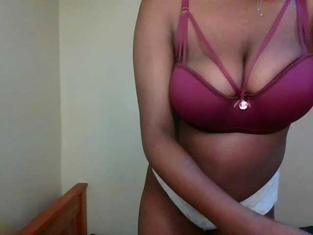 CandyBliss-1 live cam preview