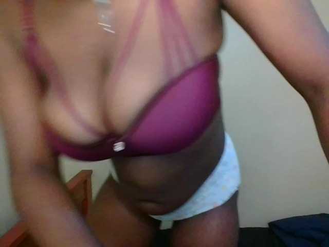 CandyBliss-1 live cam on BongaCams