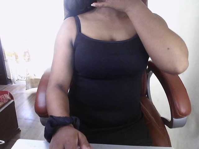Ja-nuu live cam on BongaCams