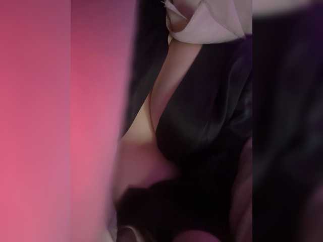 Nina87