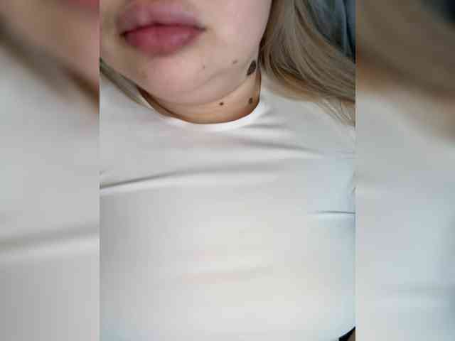 Nina87 webcam