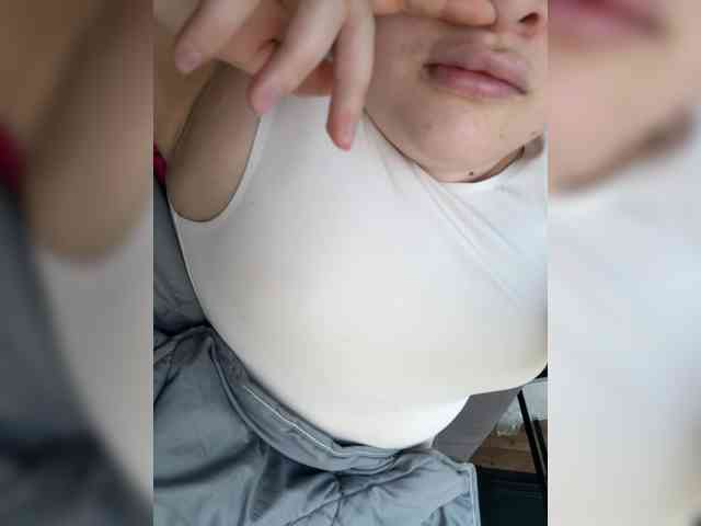 Nina87 webcam
