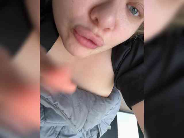 Nina87 webcam