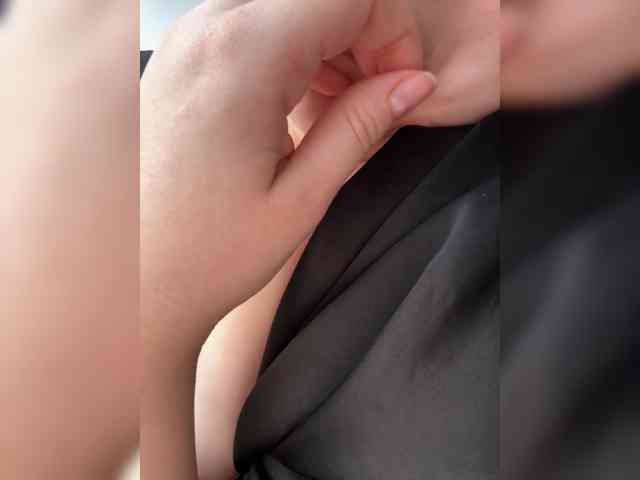 Nina87 webcam