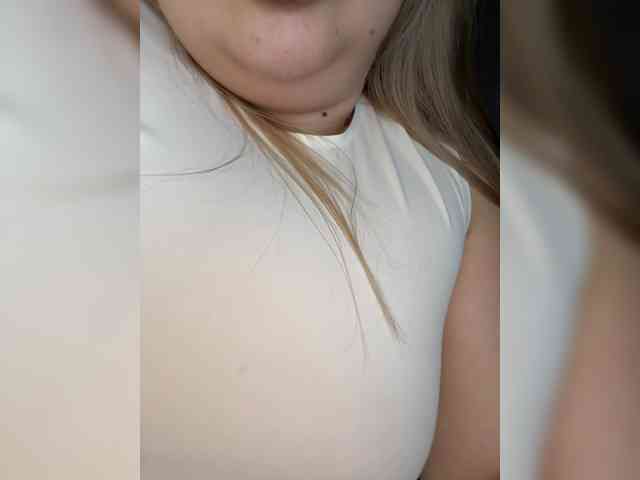 Nina87 webcam