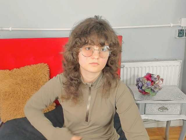 LaylaCandy live cam on BongaCams