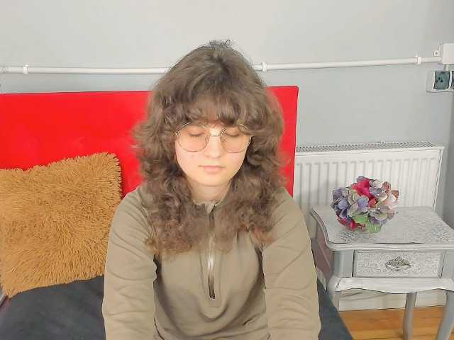 LaylaCandy live cam on BongaCams