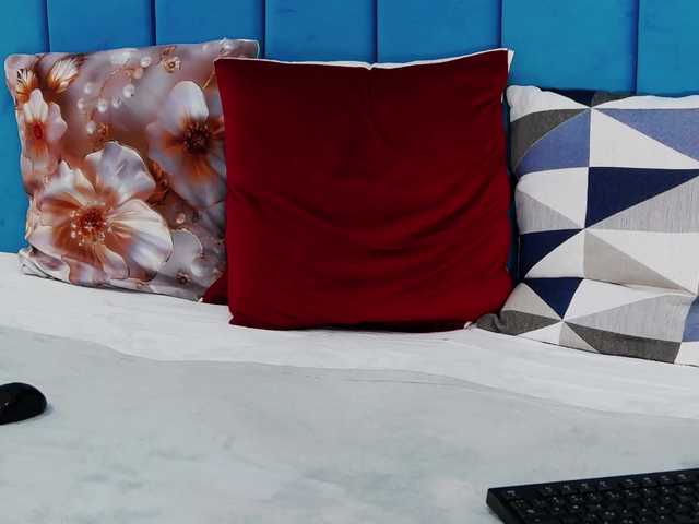 emmaharpper live cam preview