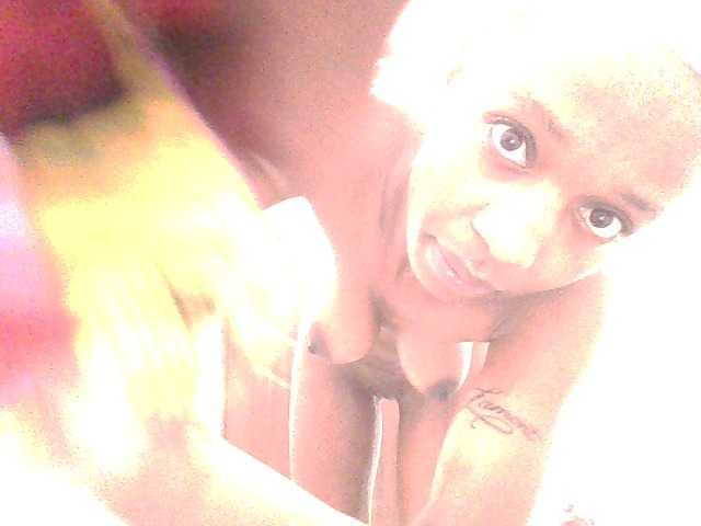 Pinky09