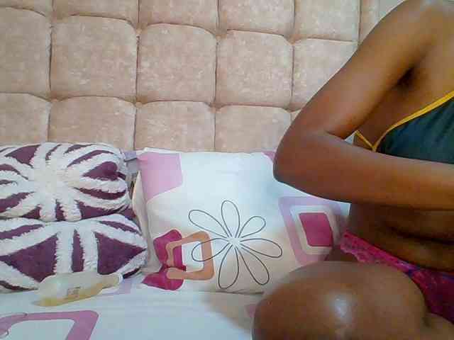 Pinky09