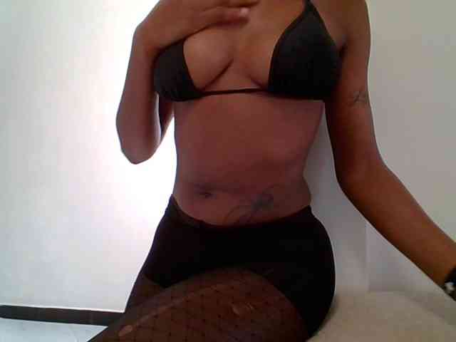 Pinky09 webcam