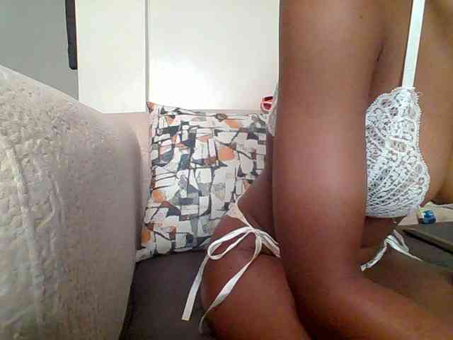 Pinky09 webcam