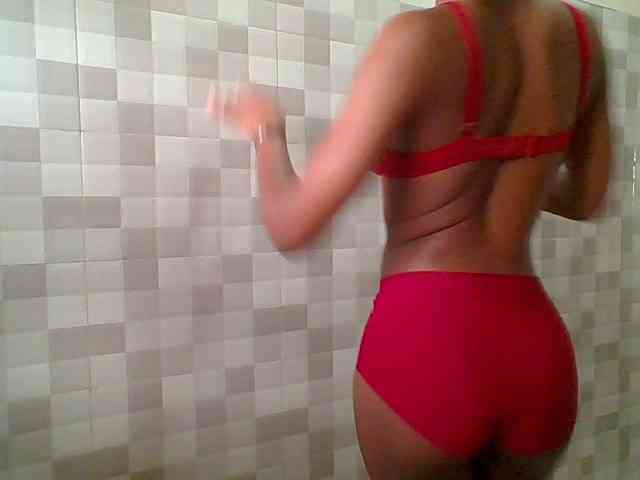 Pinky09 webcam