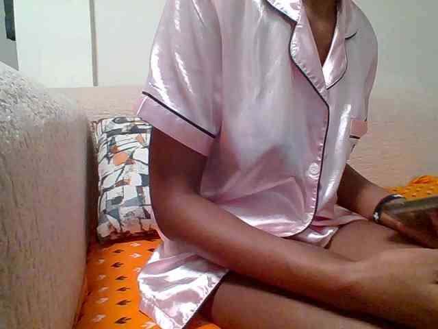 Pinky09 webcam