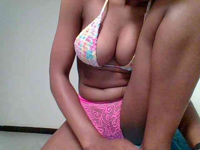 Pinky09 webcam