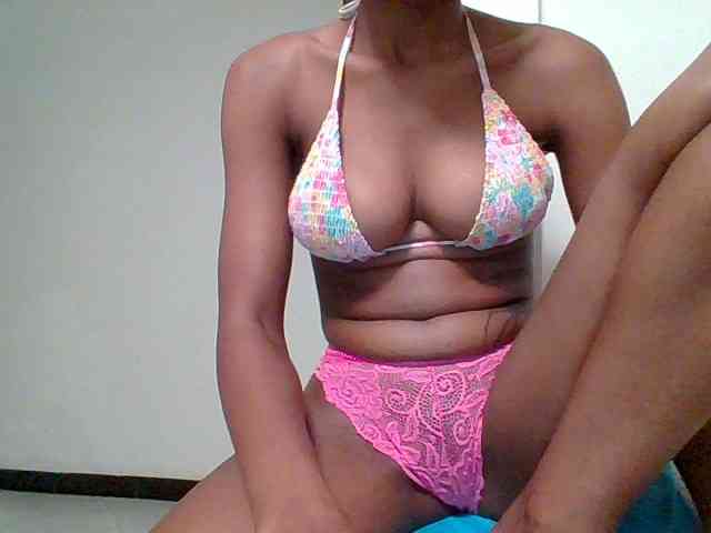 Pinky09 webcam