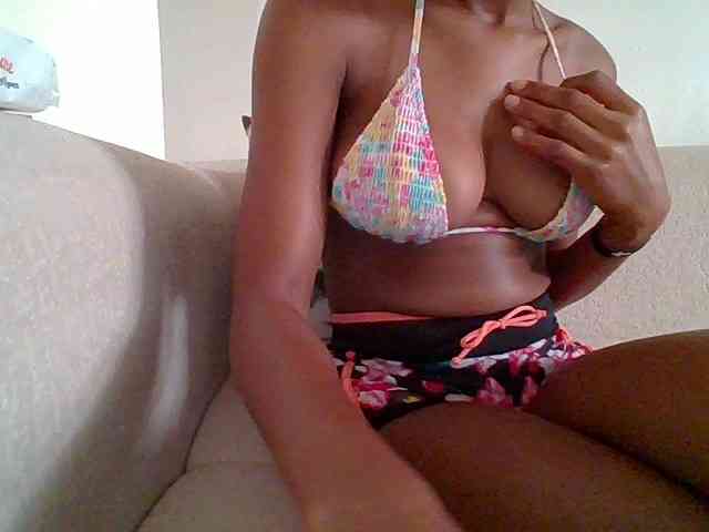 Pinky09 webcam