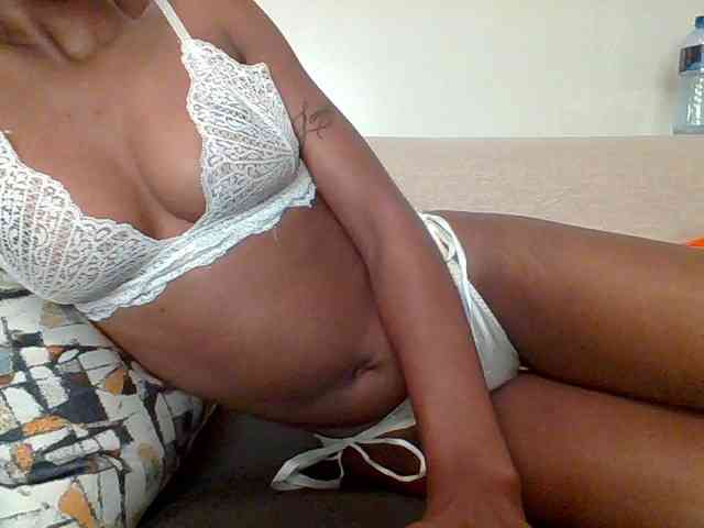 Pinky09 webcam