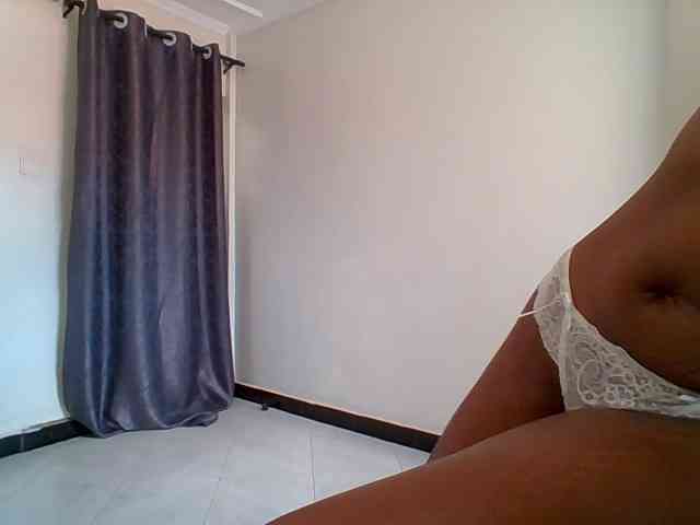 Pinky09