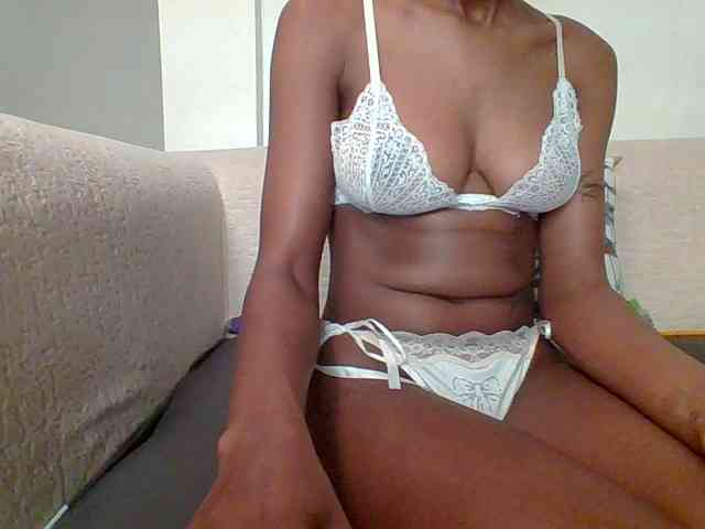 Pinky09 webcam