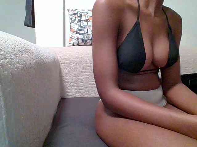 Pinky09 webcam