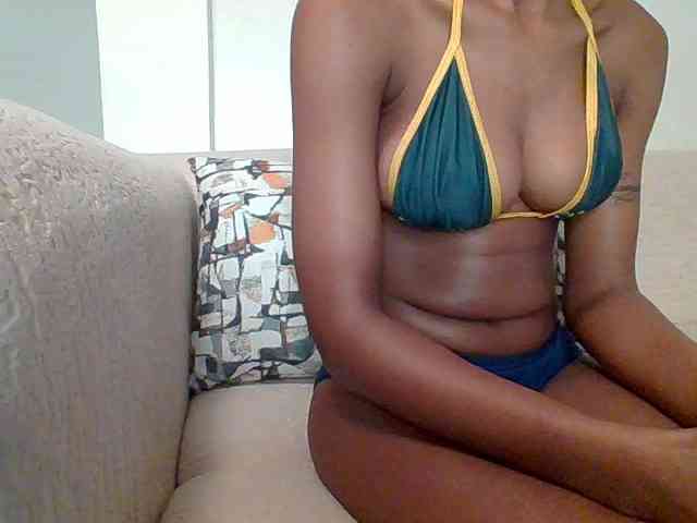 Pinky09 webcam