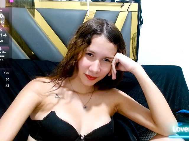 antonela19 live cam on BongaCams