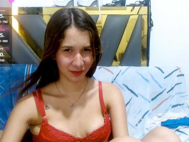 antonela19 live cam on BongaCams