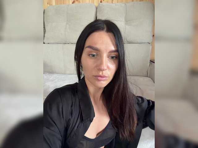 NinaWild live cam preview
